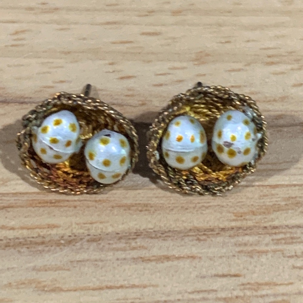 Vintage Bird Nest Stud Earrings Women Gold Tone Woven Wire Polka Dot Eggs Spring